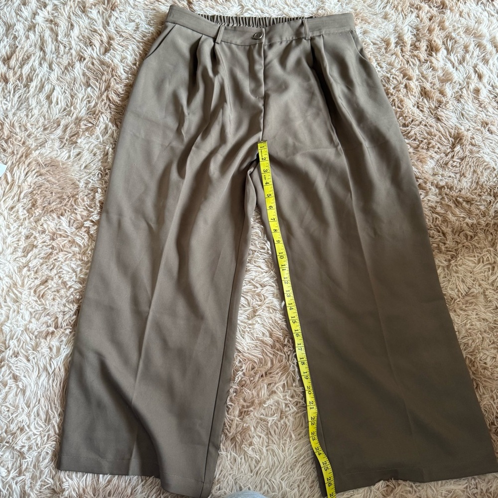 Women’s Khaki Tan Trousers